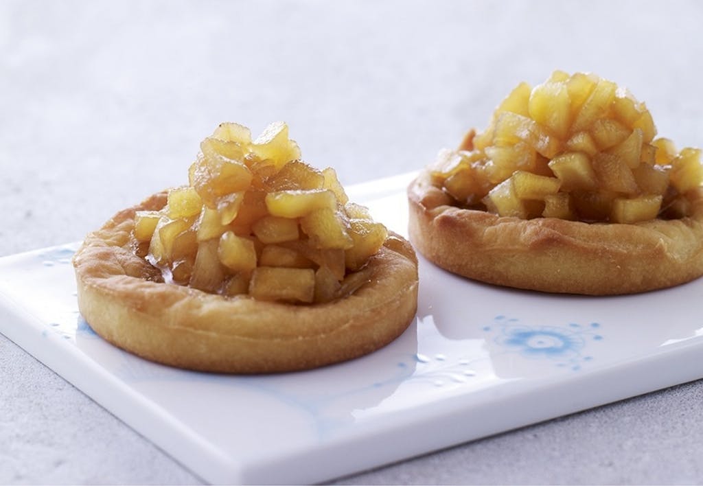 Små tærter med karamelliserede æbler