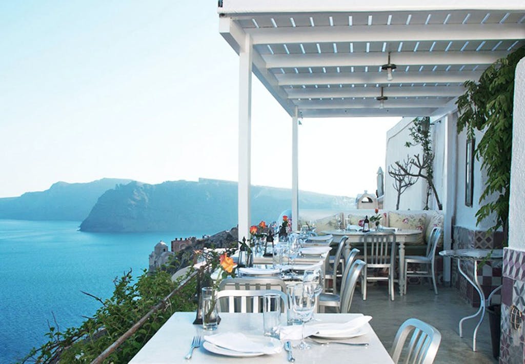 Smuk panoramaudsigt på Santorini