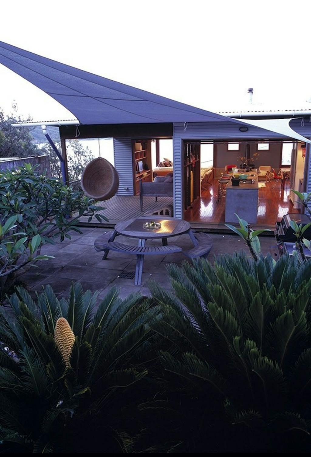 En moderne strandhytte