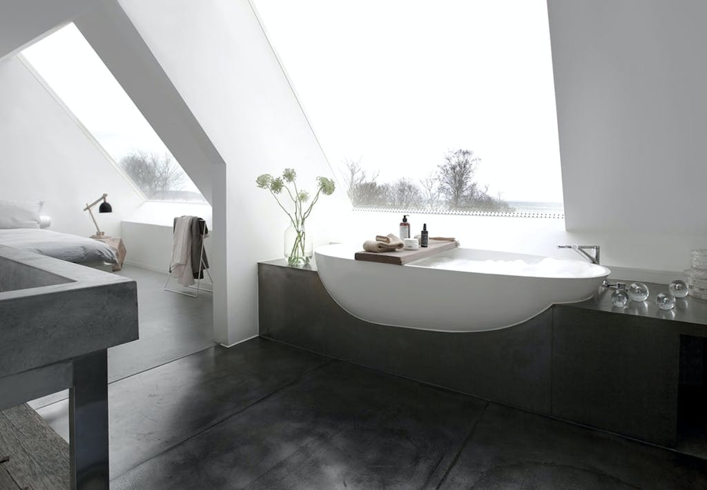 En badeoase med skøn udsigt.