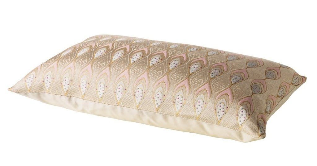 Pude, Dagny Pude, Dagny