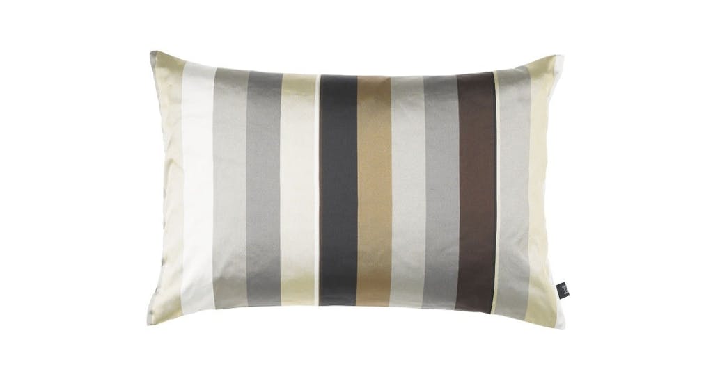 Pude, Alvis Pude, Alvis