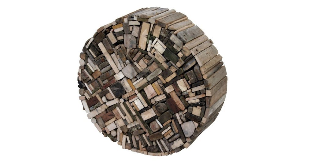 Skulptur i drivtømmer Skulptur i drivtømmer