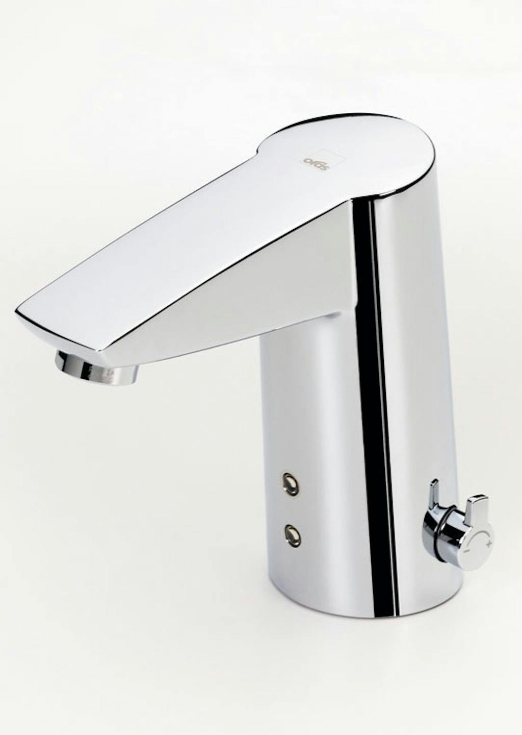 Det berøringsfri armatur