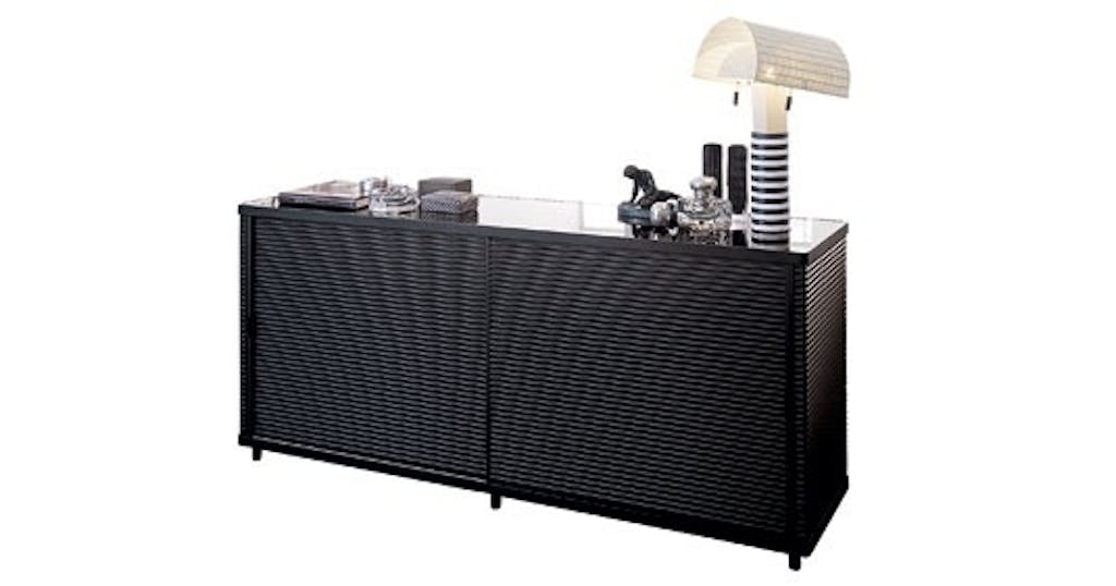 Møbler: Sort eller natur-aluminium Møbler: Sort eller natur-aluminium