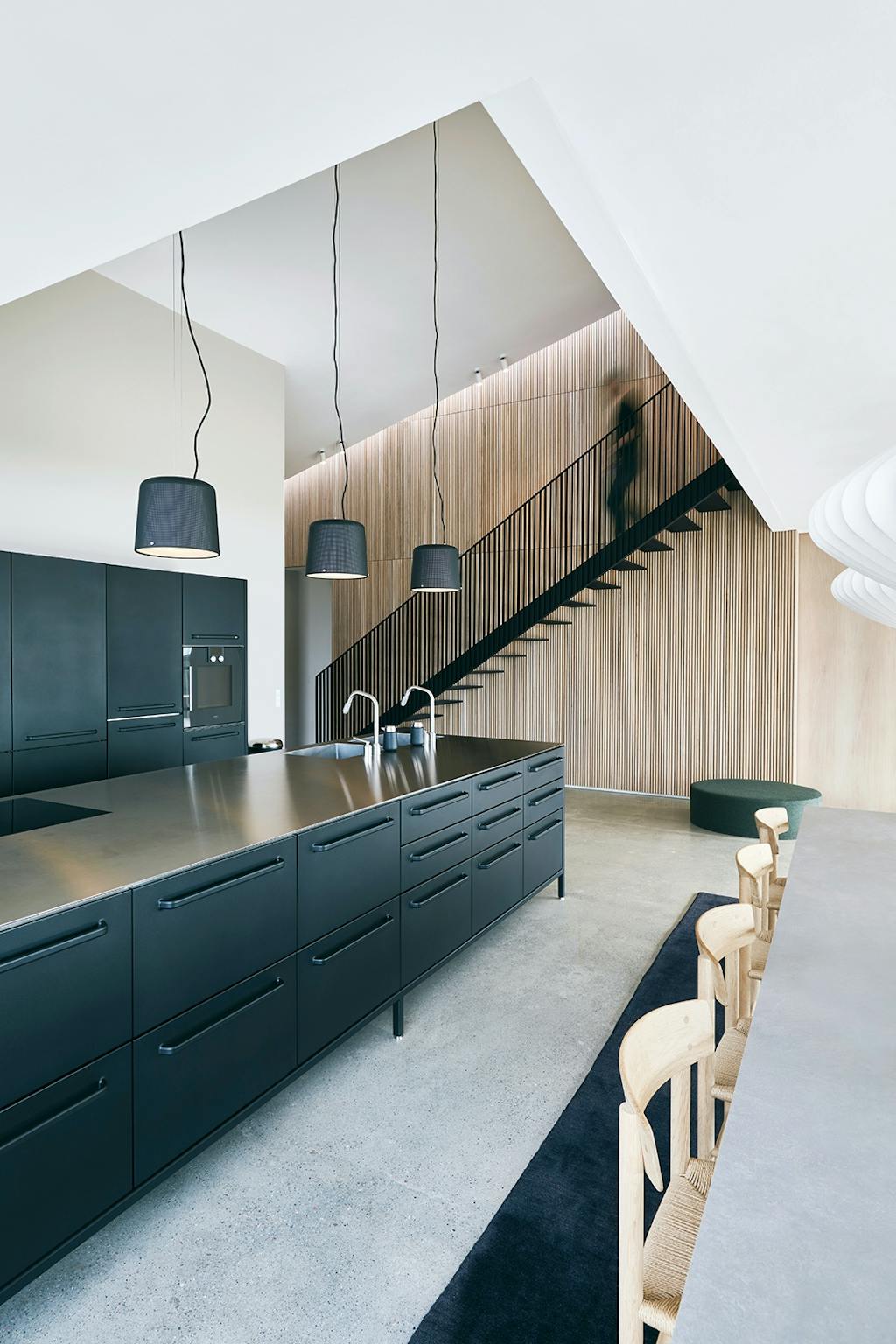 køkken moderne sort lampe vipp