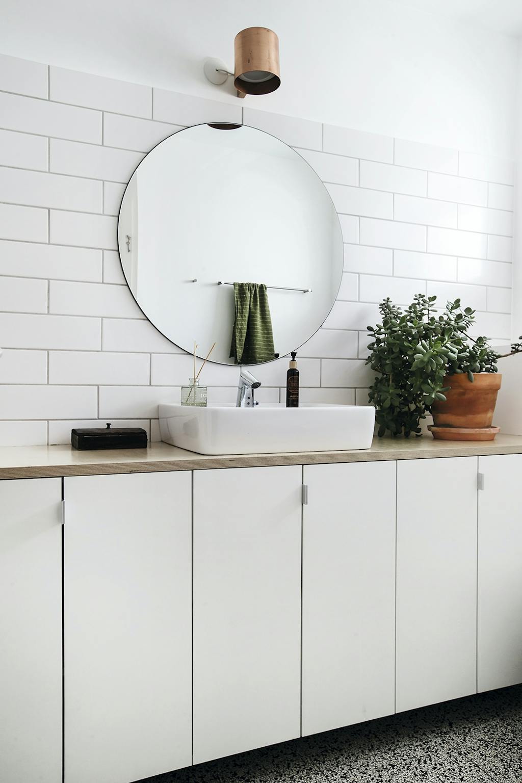 Badeværelse håndvask hvidt