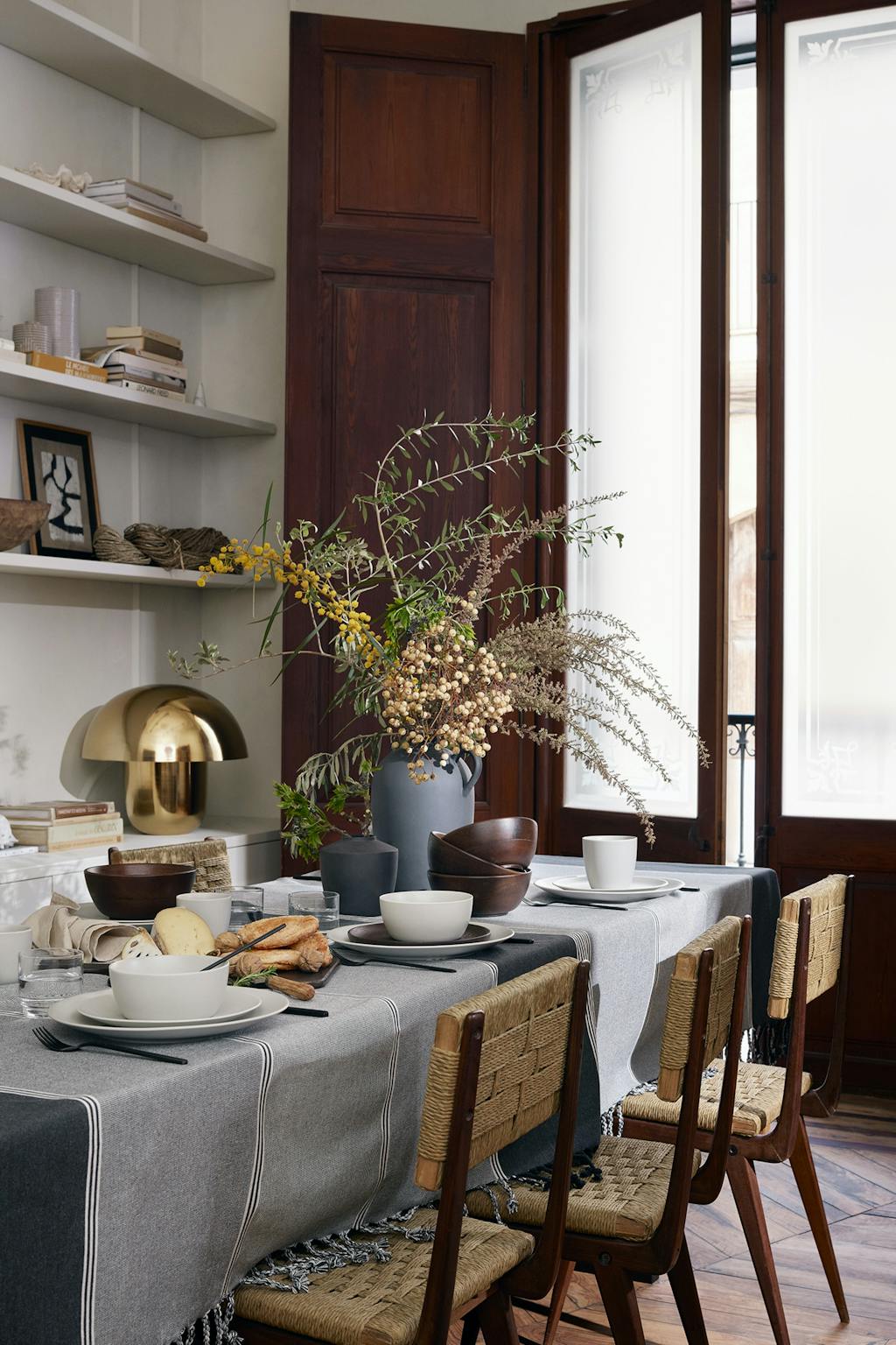 Stel porcelæn borddækning