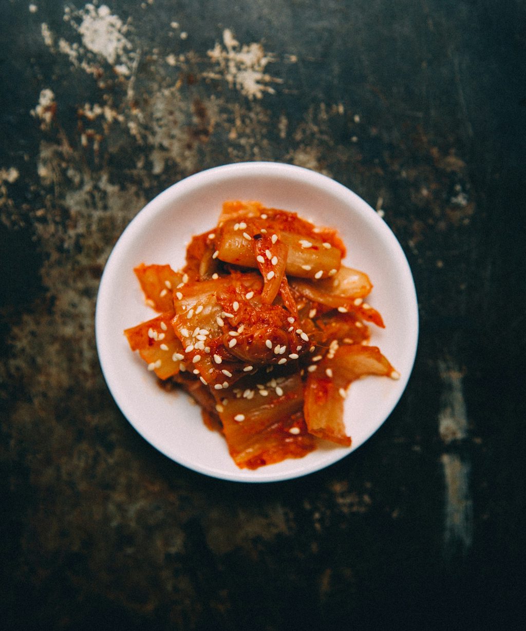charles-deluvio-1112673-unsplash-1 kimchi fermenteret sauerkraut
