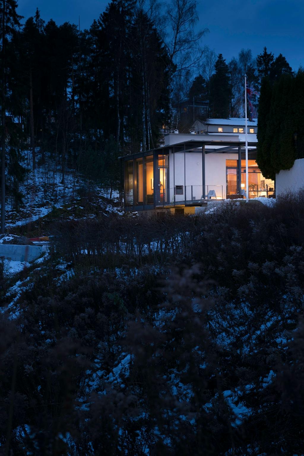 Hus som gløder i mørket