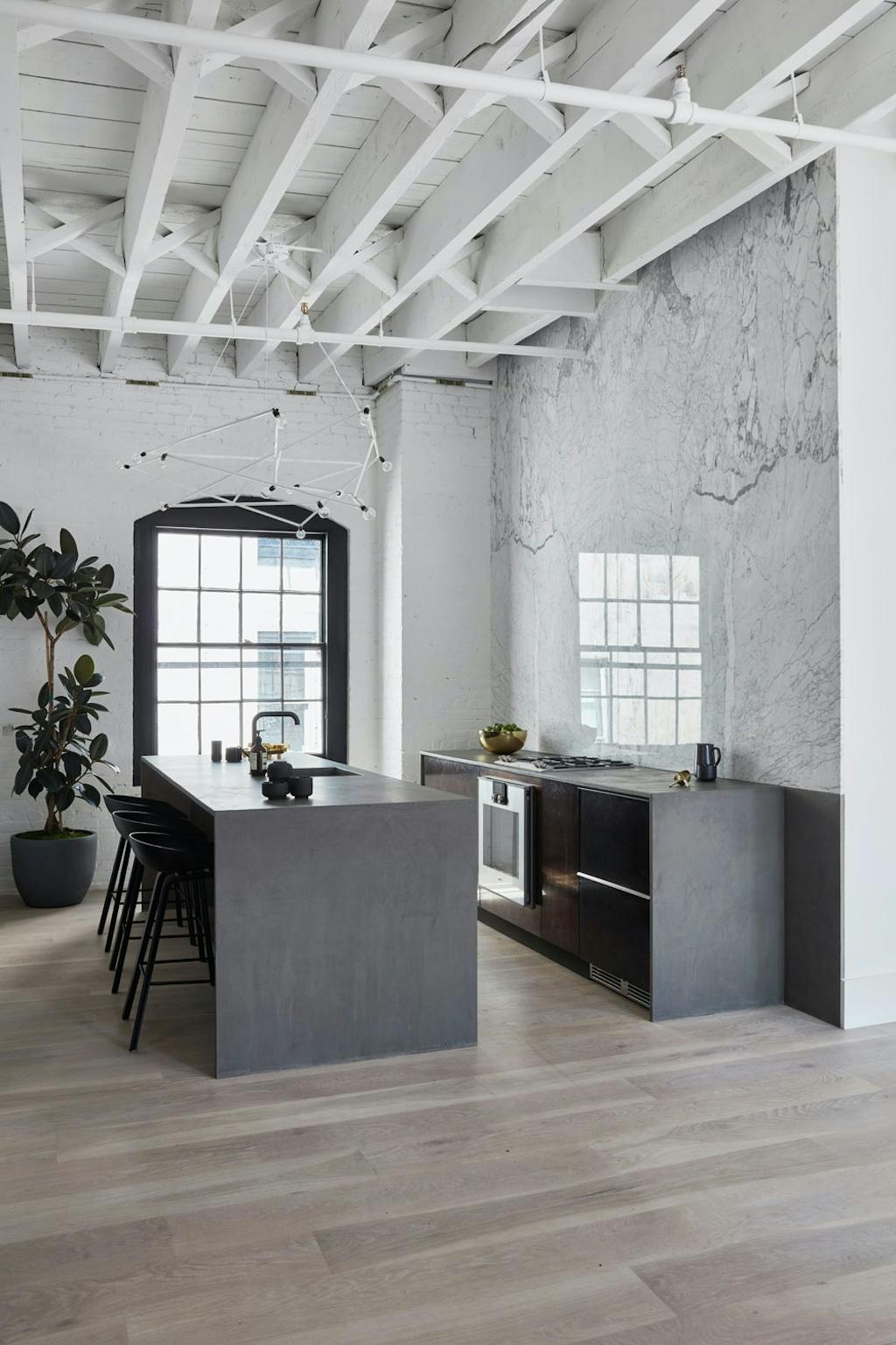 Sort og hvitt kjøkken