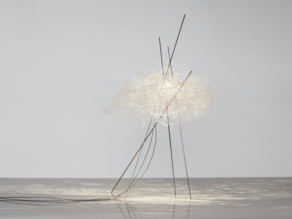 En lysende stålsky En lysende stålsky