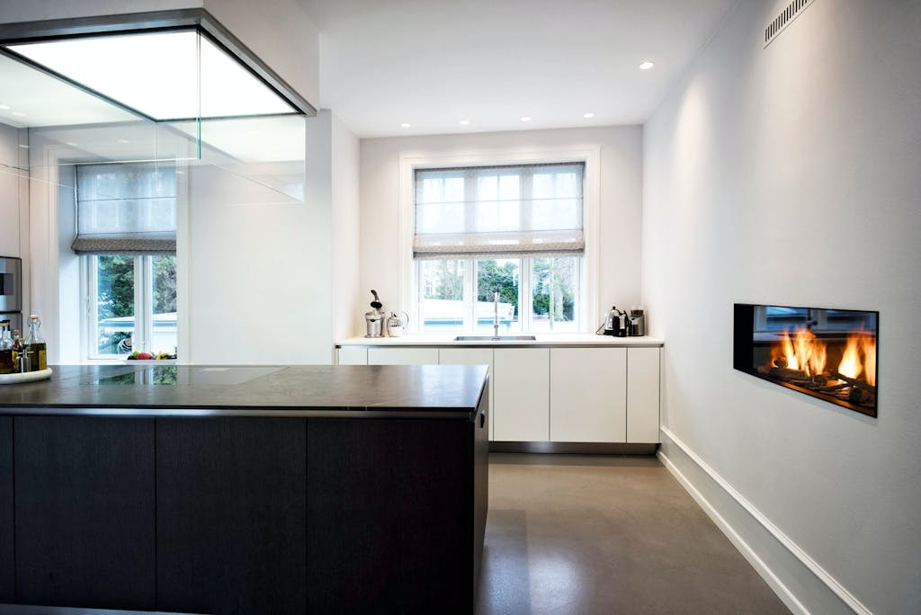 Arbeidslys på kjøkkenet