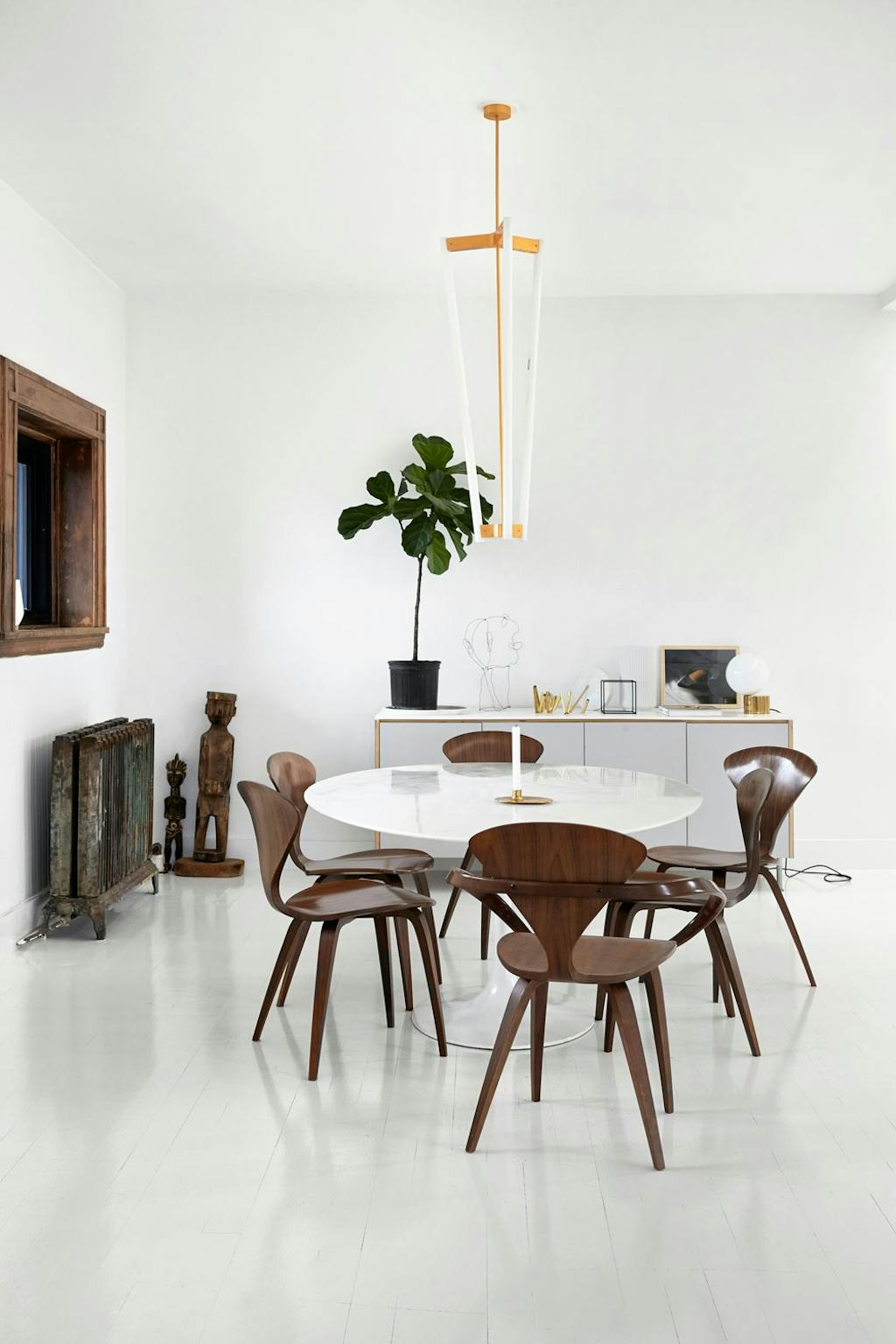 Spisestue med gallerifølelse