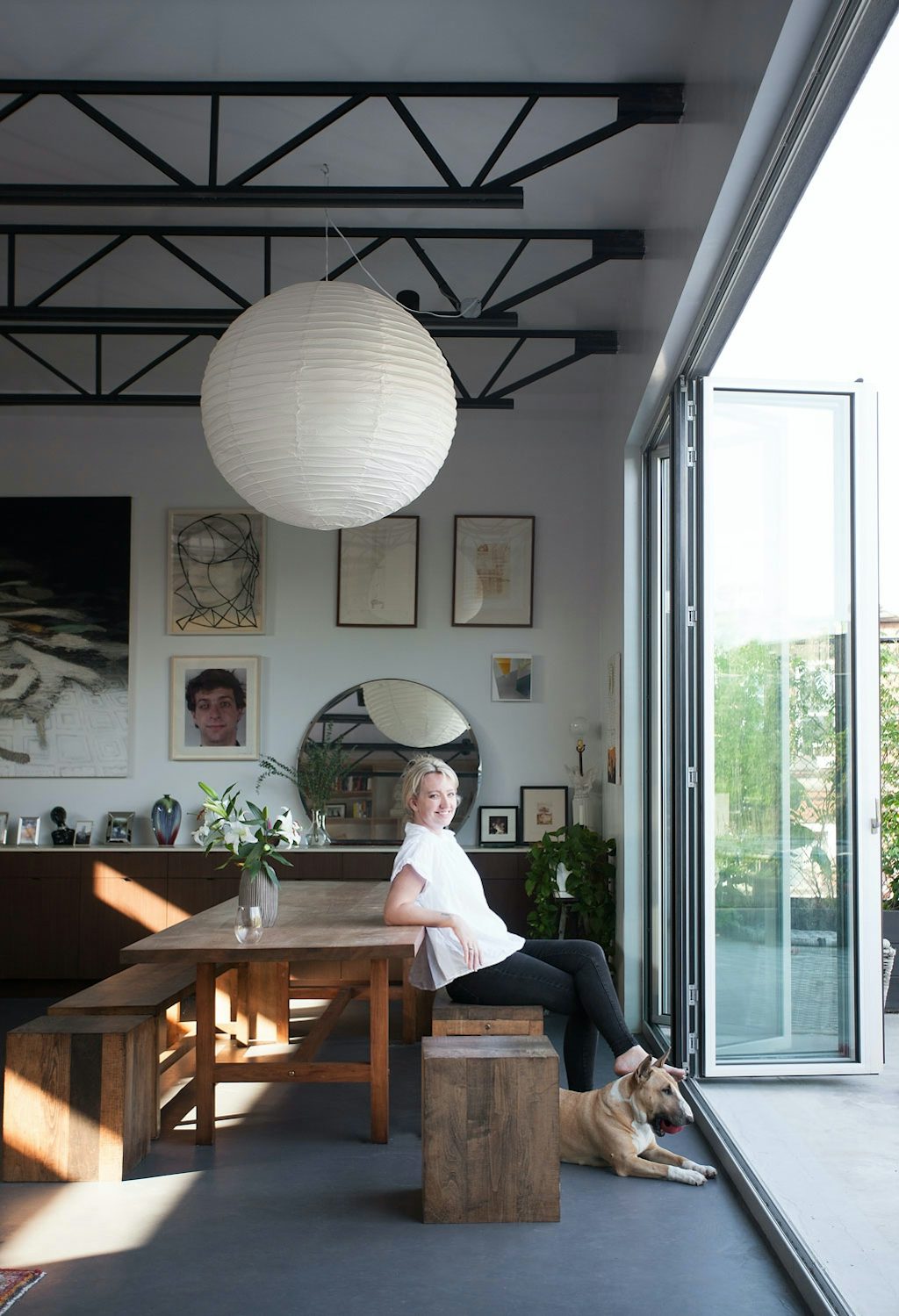 Oppusset fabrikk med egen takhage Oppusset fabrikk med egen takhage