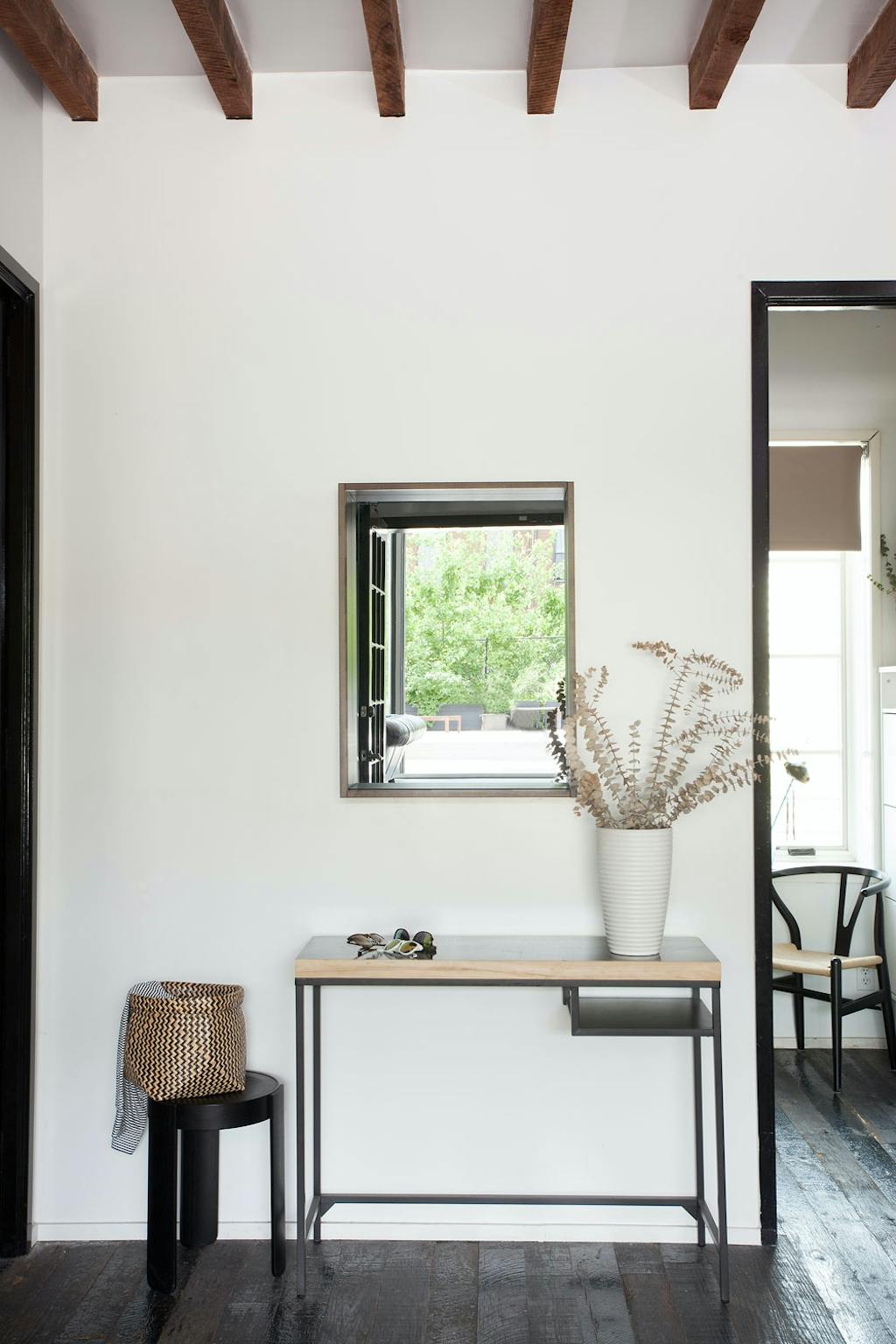 Kontraster i røft bygg