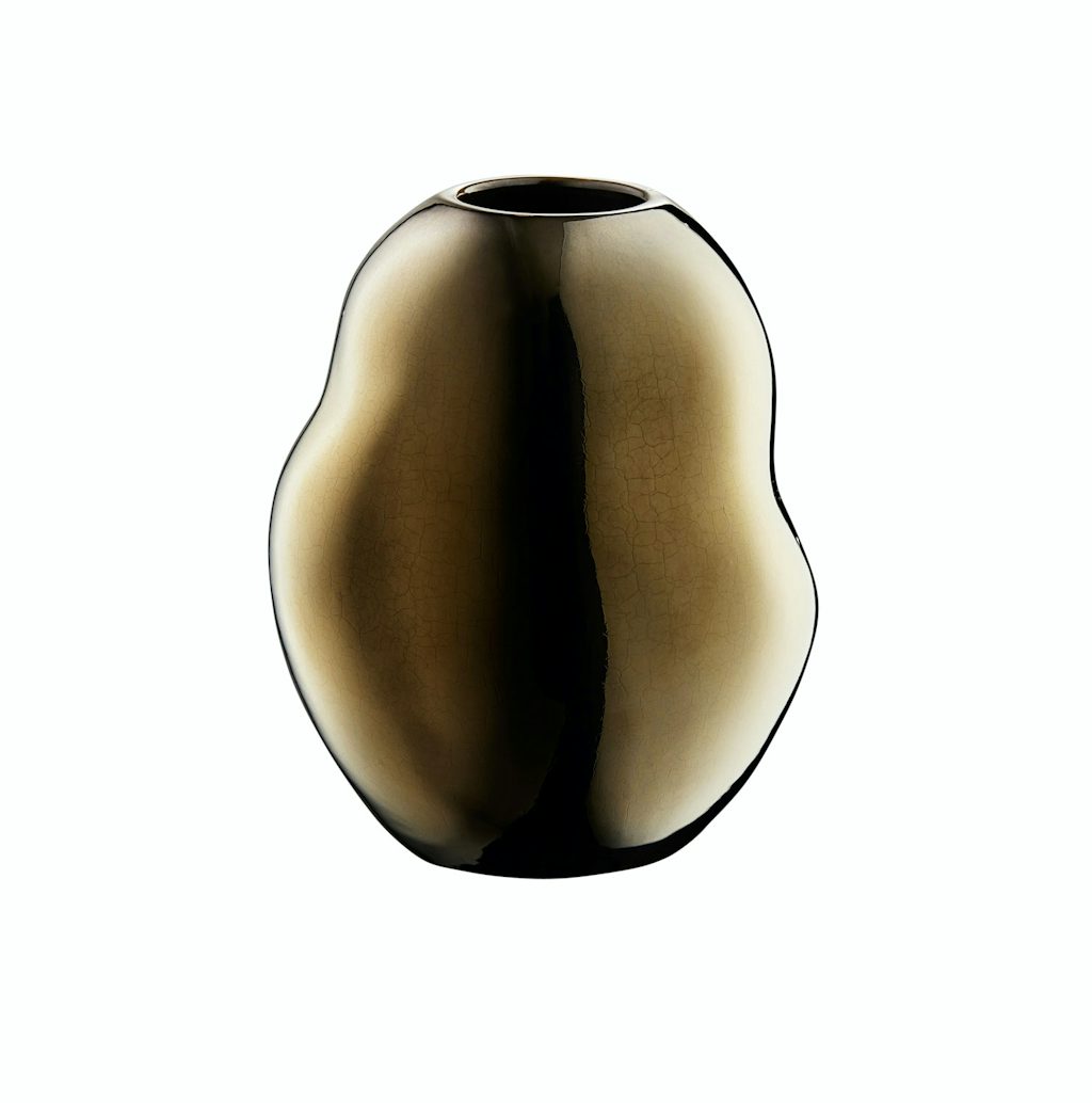 Glødende vase, designet av Stine Goya for Kähler