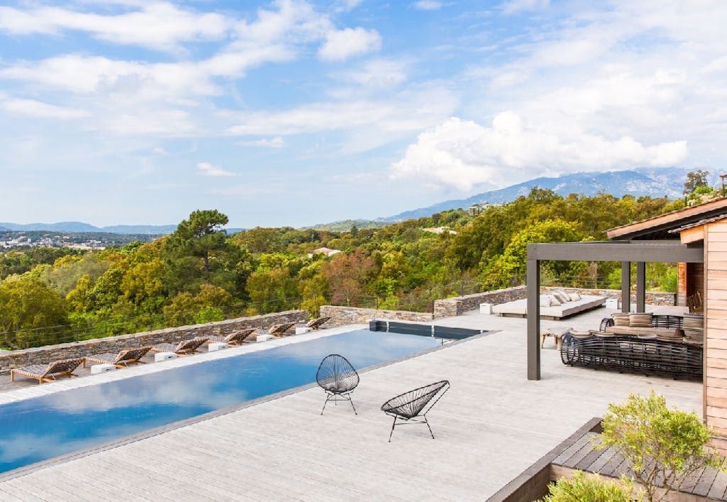 Feriehus på Korsika med luksus-sus