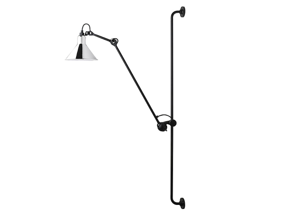 Regulerbart lys til veggen 