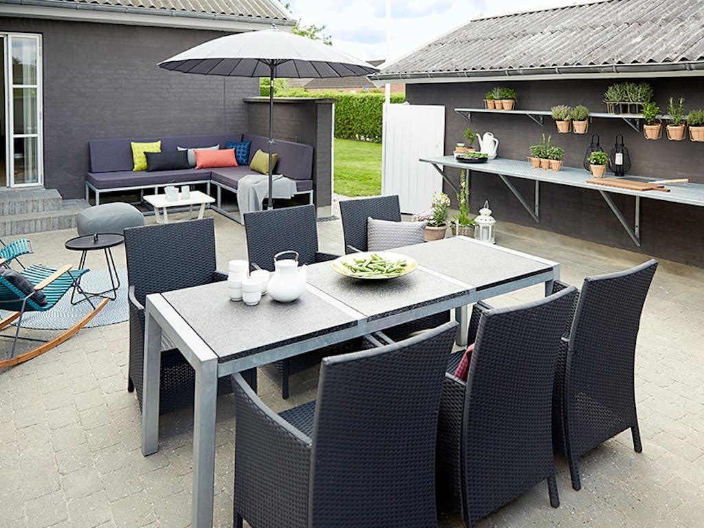 Lekker lounge og praktisk utekjøkken 