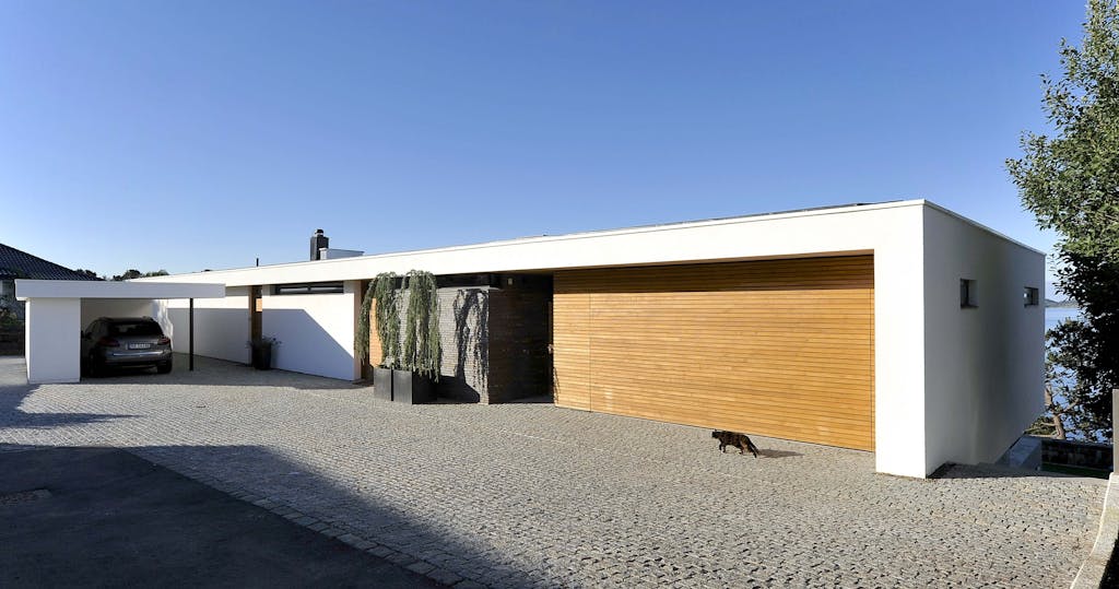 Enkel og stram fasade