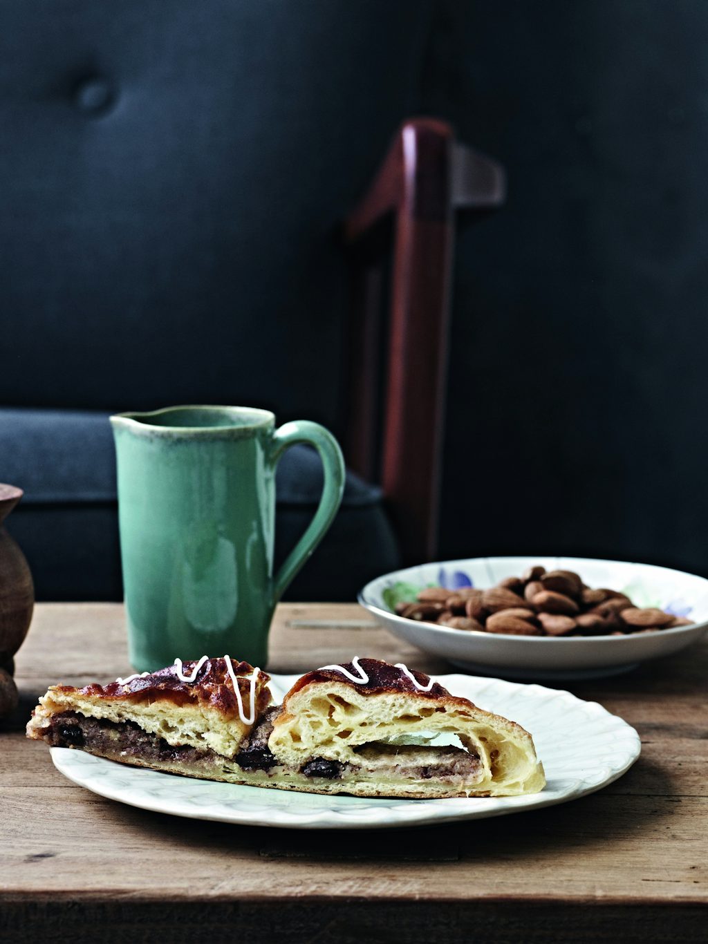 Julekake med valnøttmarsipan Julekake med valnøttmarsipan
