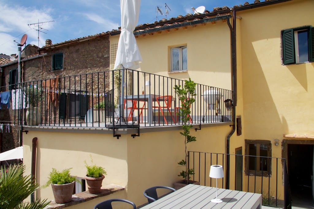 Fasaden av huset etter renovering.