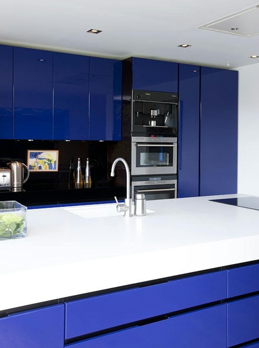 Koboltblått kjøkken