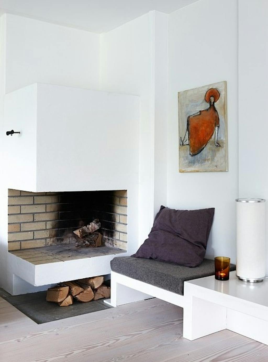 Sitteplass ved peisen