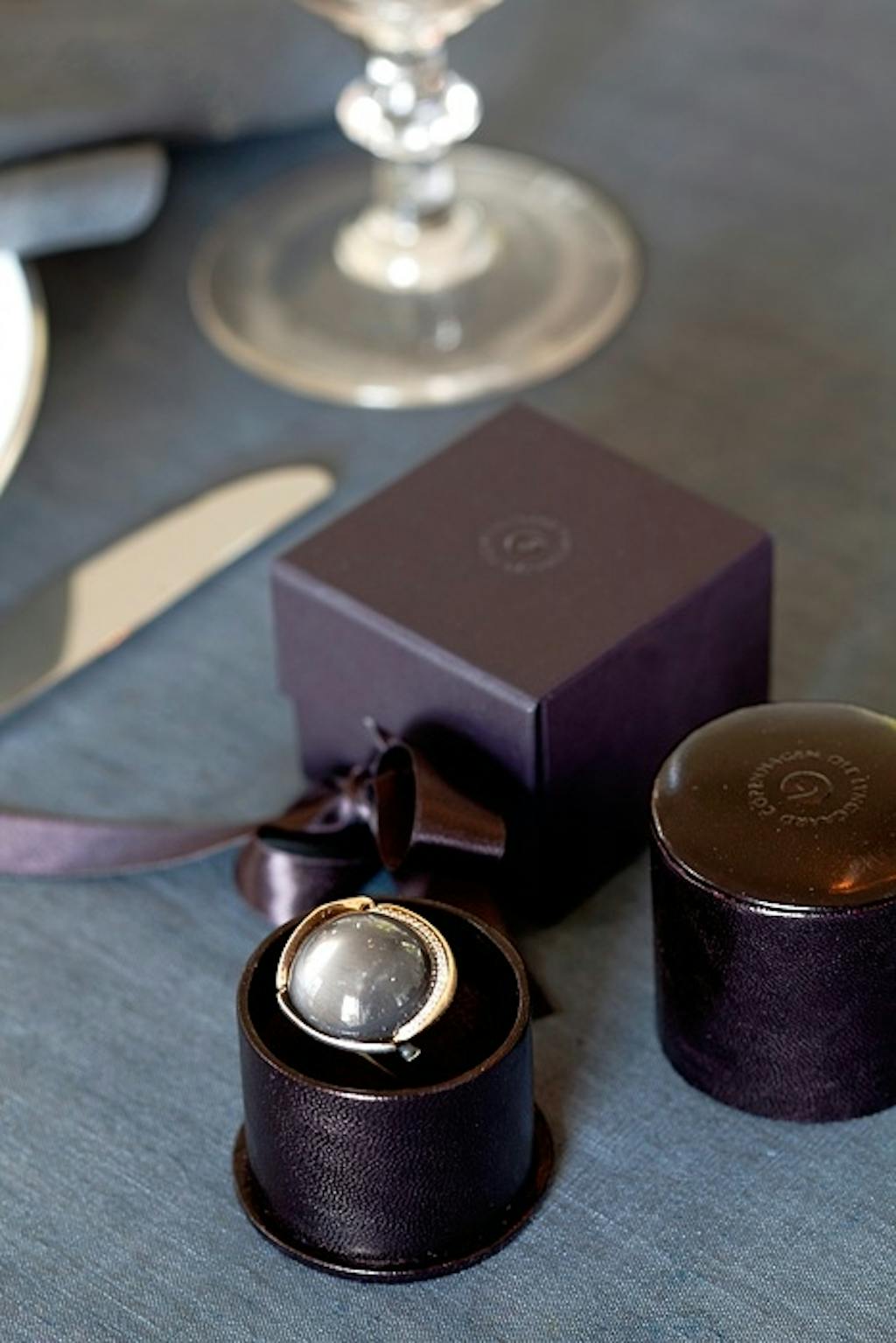 Gi en gave ved kuverten