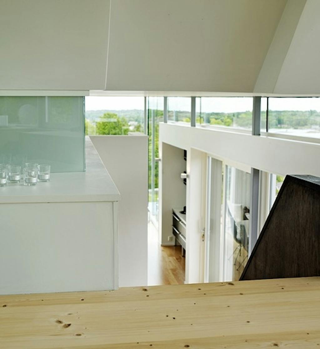 Dagslys gjennom frostet glass