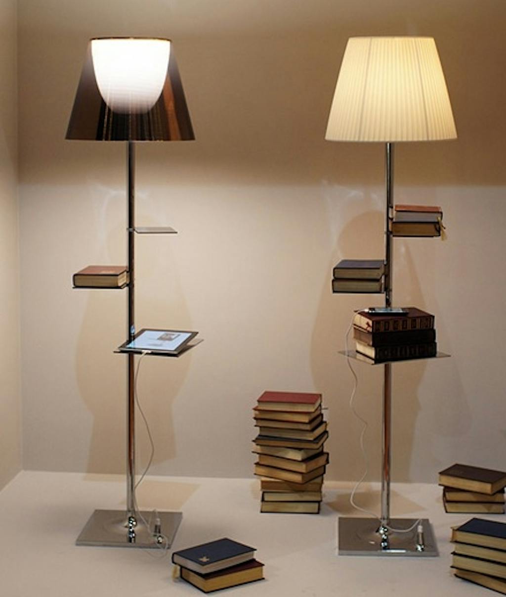 Lampe med mobillader