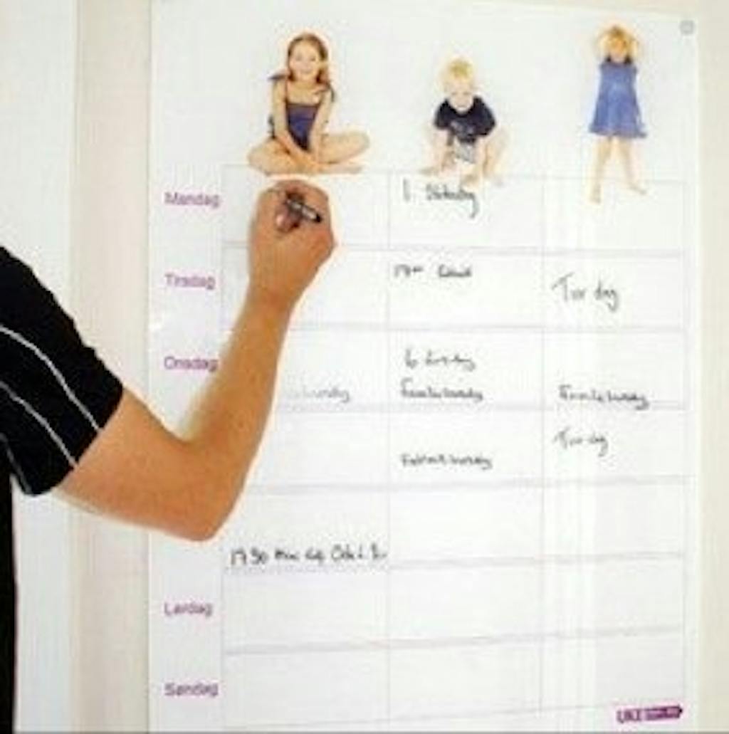 Ukeplan i plexiglass