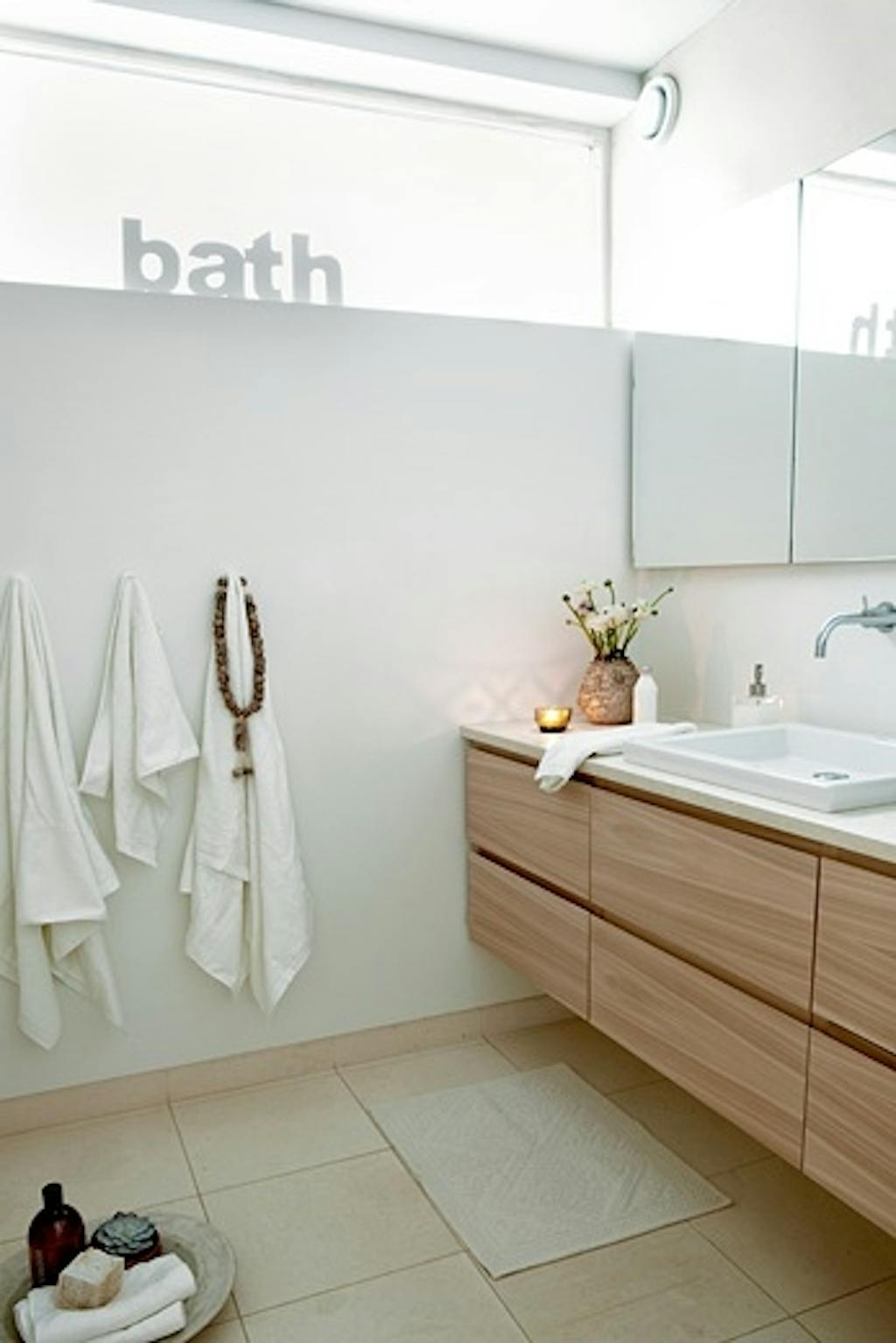 Enkelt og moderne bad