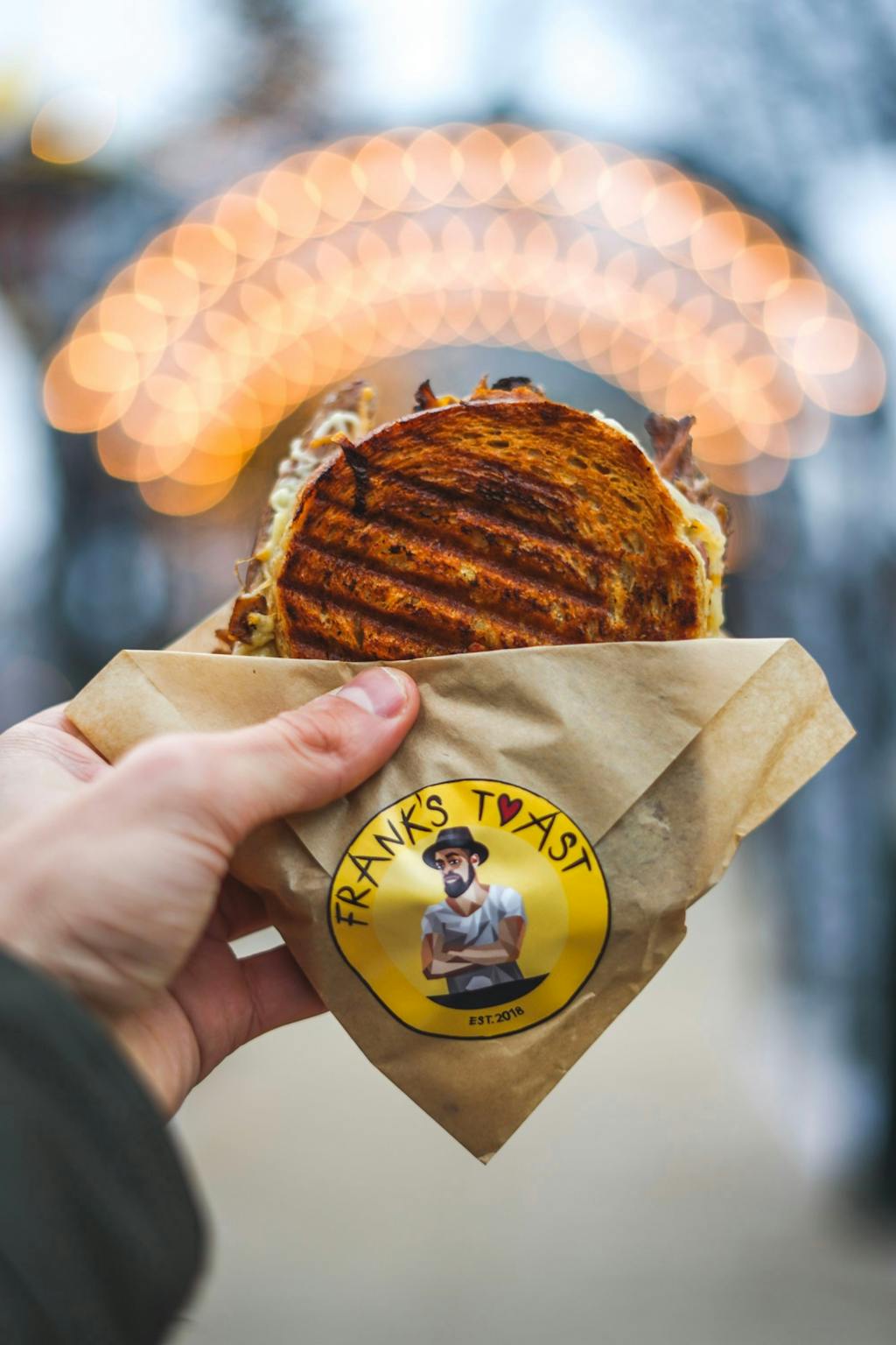 Franks Toast i Tivoli