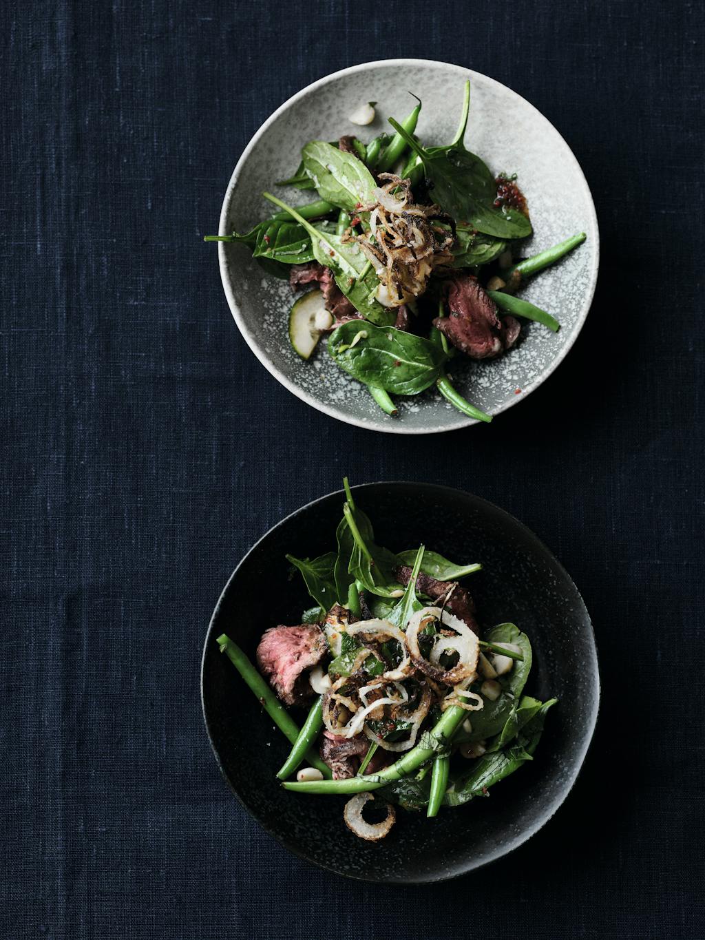 Beef-salad med ristede løg