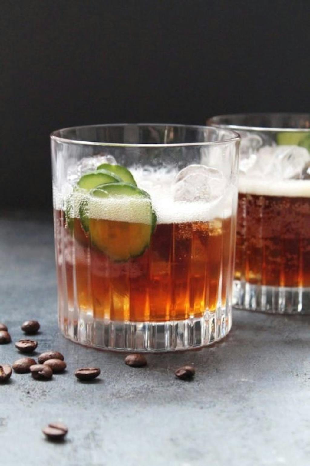 Vores Espresso Tonic er stylet i Melodia-glas fra RCR.