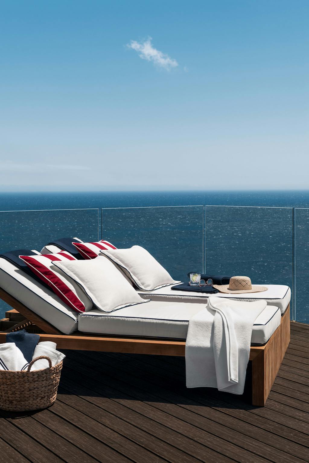 H&M HOME’s Classic Collection