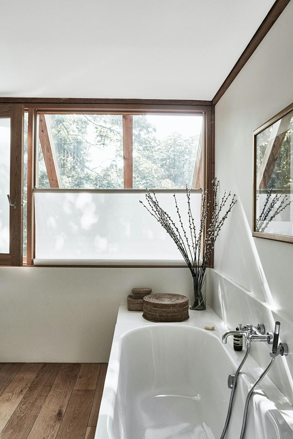 Badeværelse med badekar