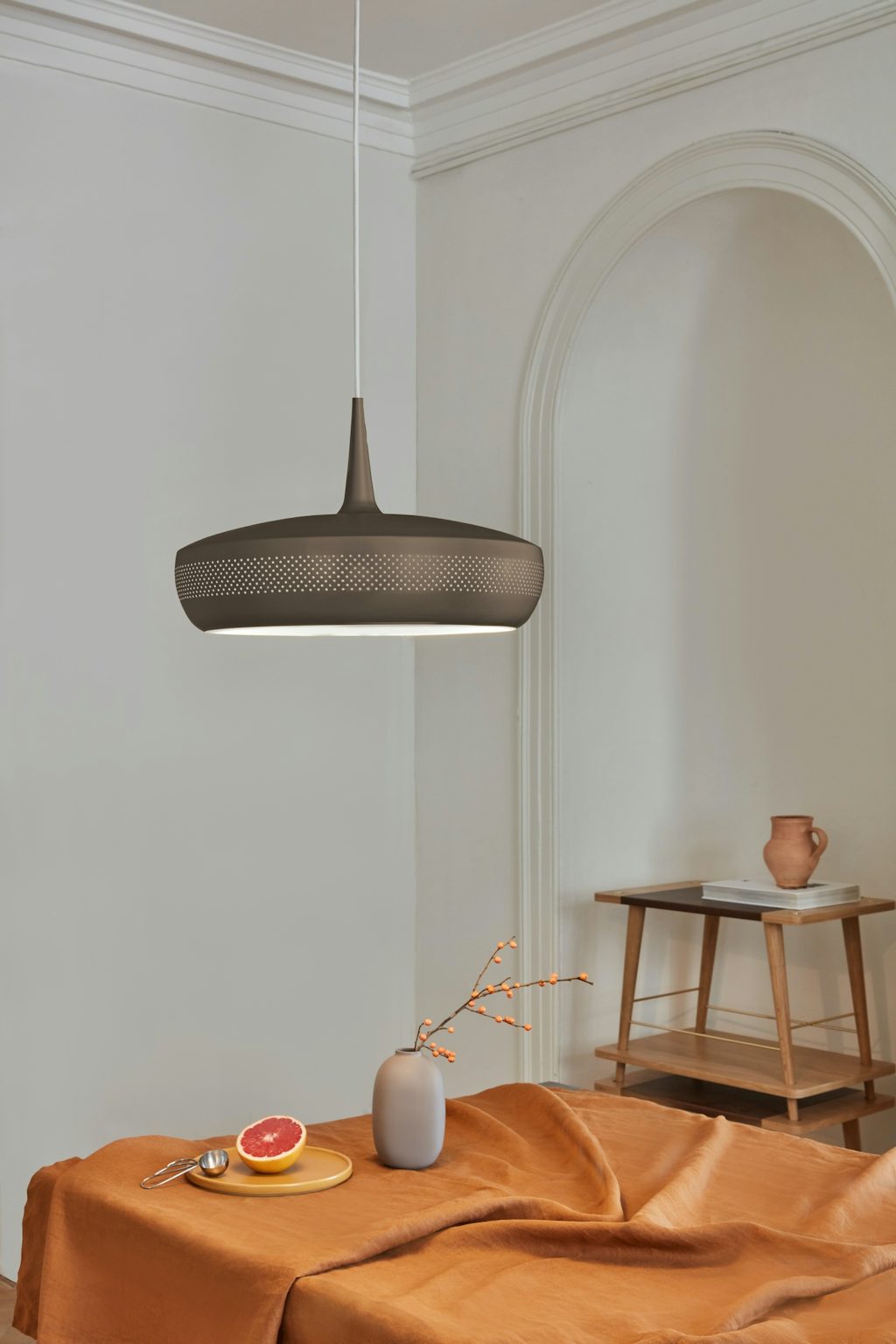 umage_clava-dine_umber_1399kr..