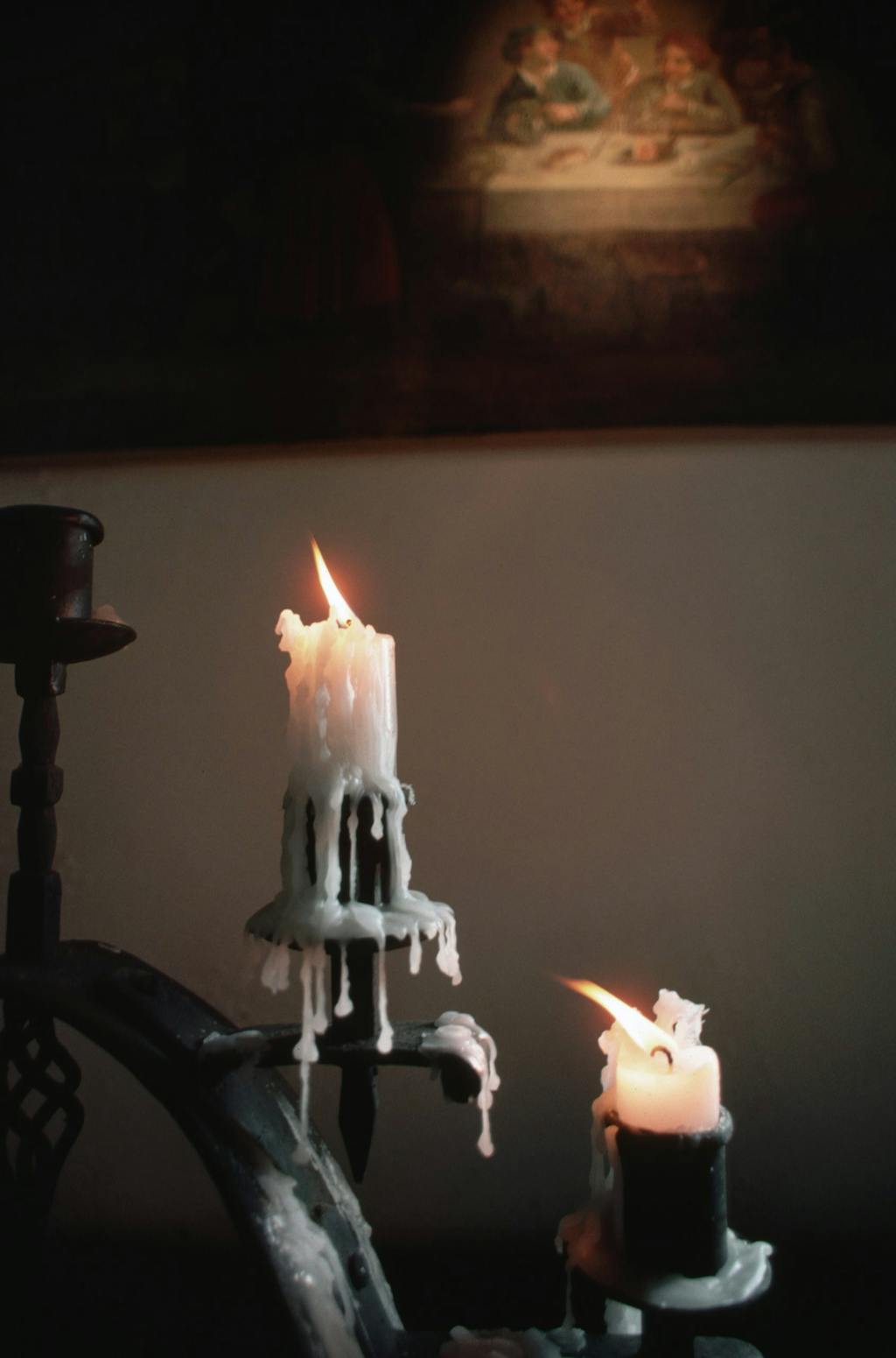 Stearinrester på lysestage