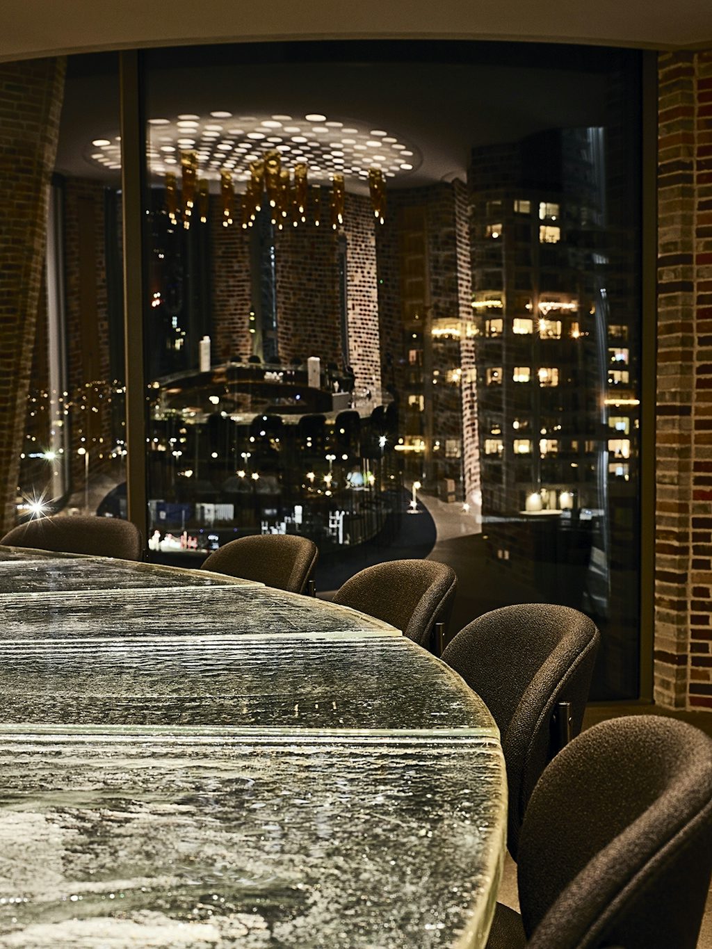 lyst_bar-detail