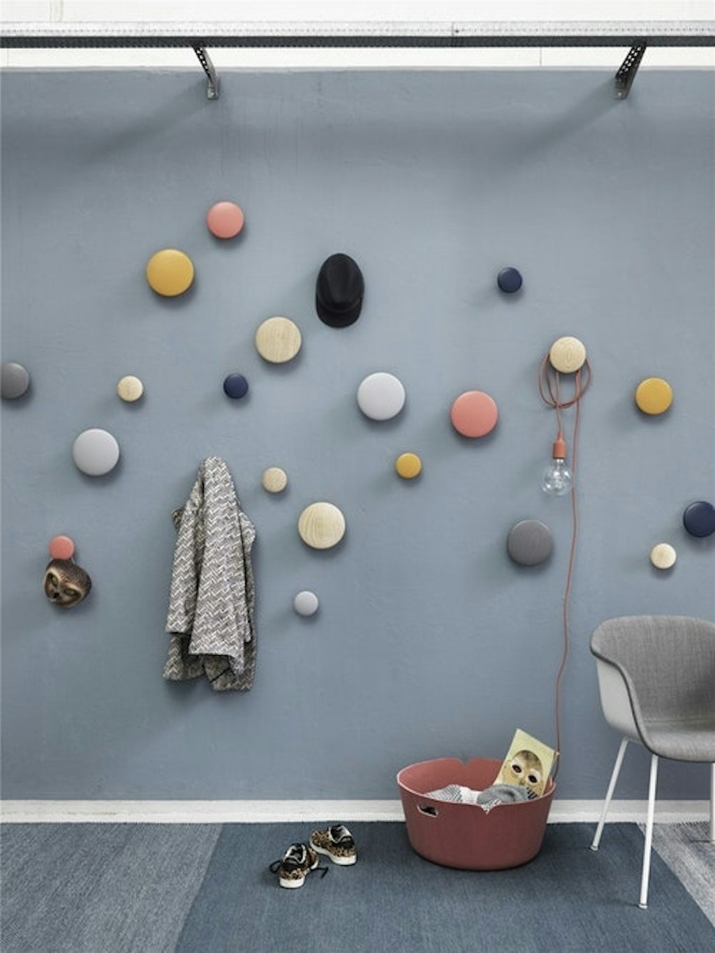 dots-varjo-fiber-frontupholstery-restore-e27-med-res-1450194532