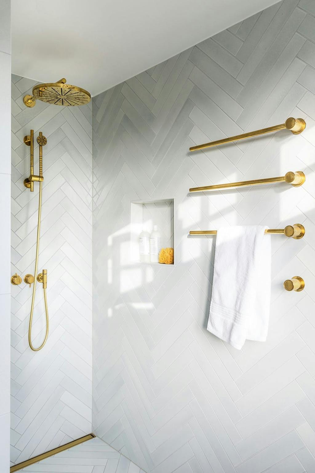 Sildeben på væggene