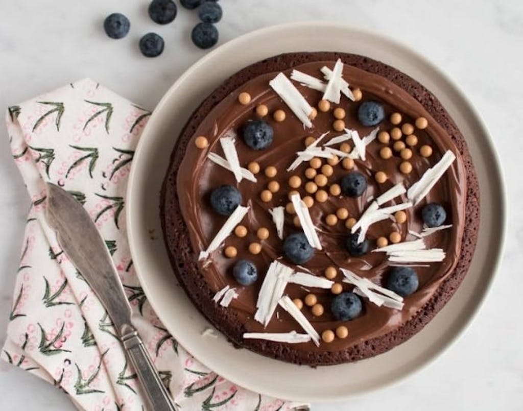 Chokoladekage med blåbær