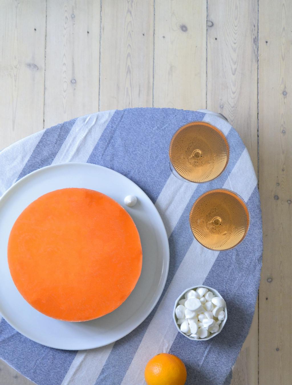 Aperol cheesecake på bord