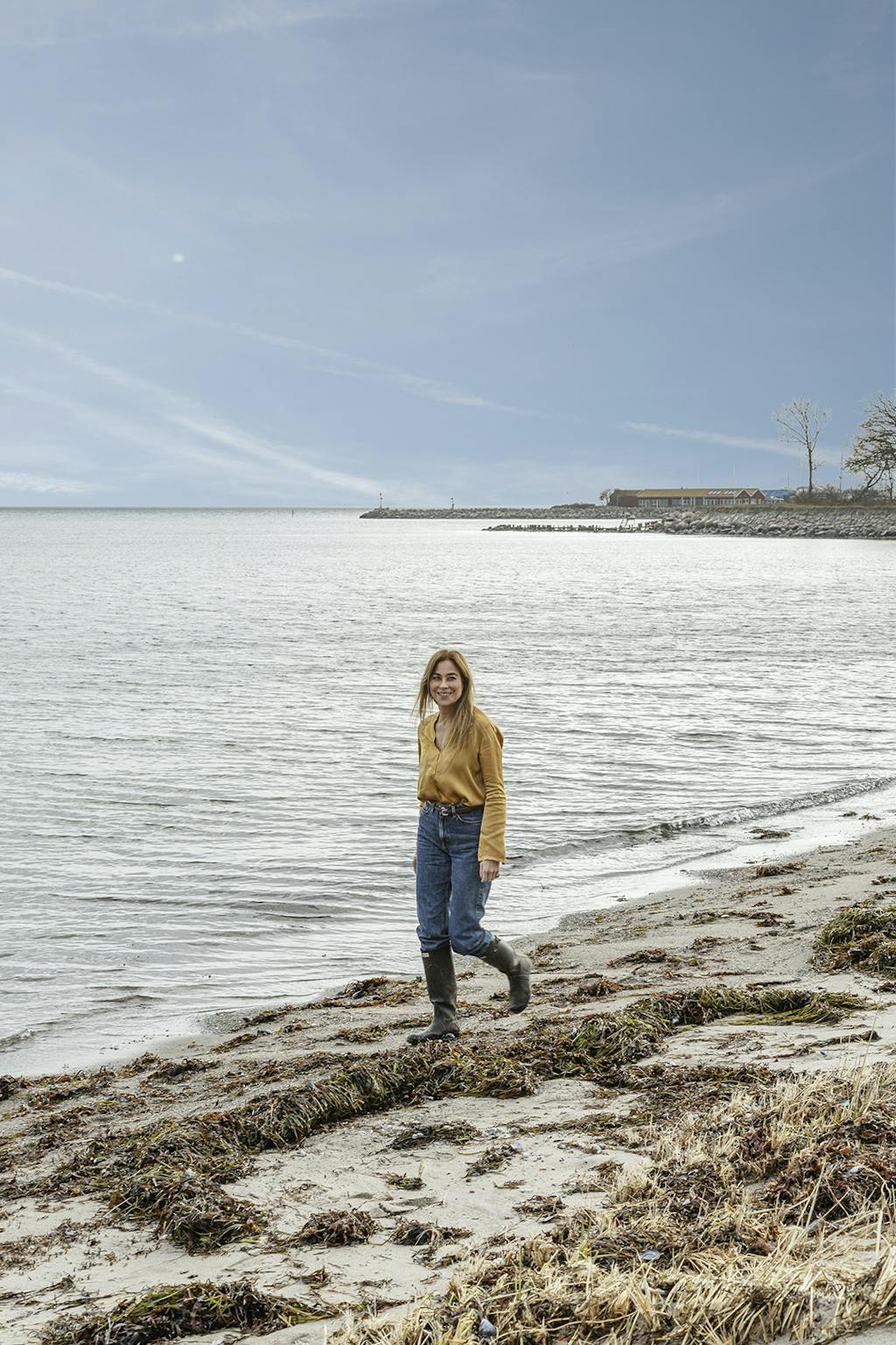 Gåtur langs stranden