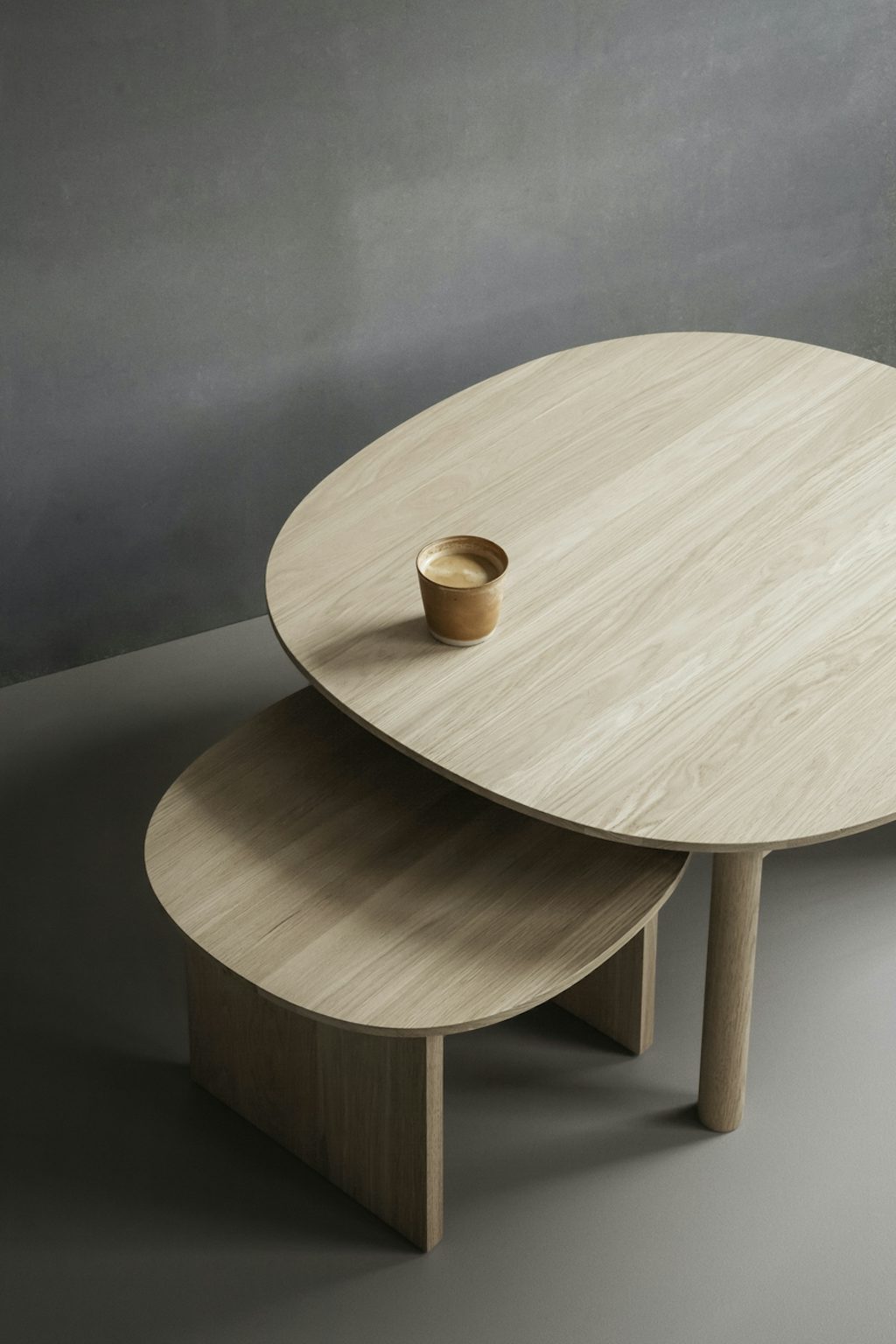 Sling Coffee Table og Sling Side Table Sling Coffee Table og Sling Side Table