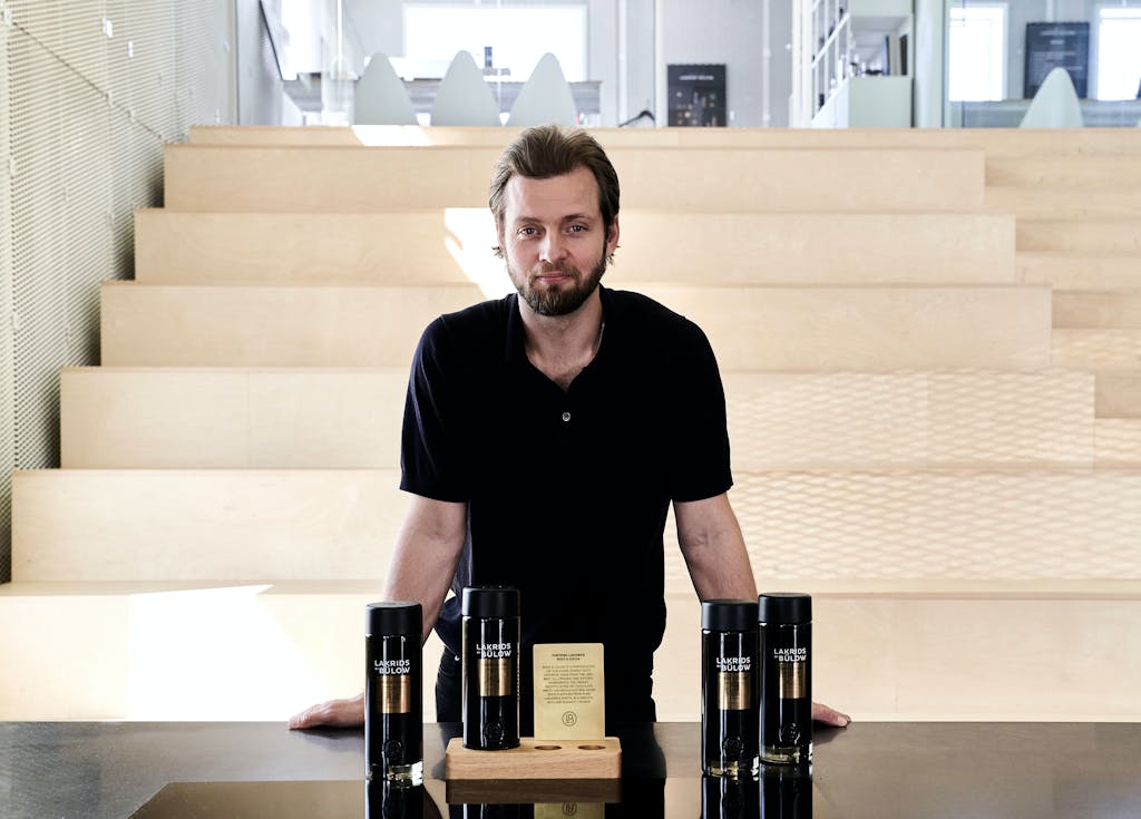 Johan Bülow med den nye lakridslikør