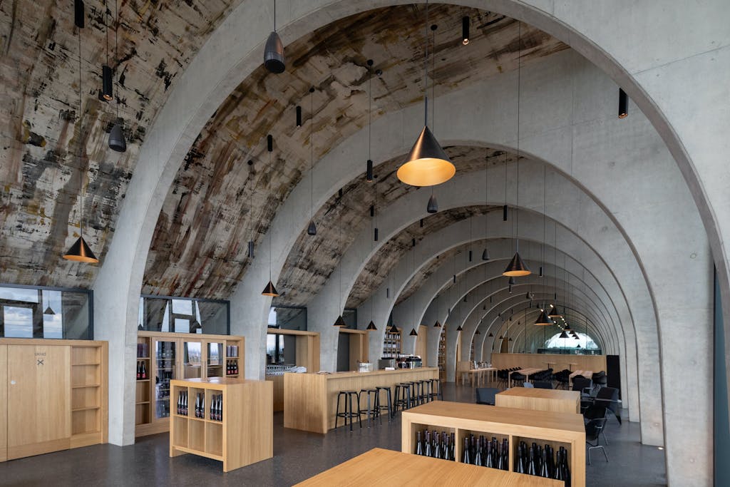 Vingår med smukt malede lofter Vingår med smukt malede lofter